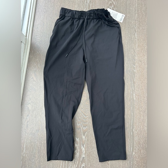 NWT! Lululemon Stretch High-Rise Pant 7/8 Length - Womens Size 10, Black - Picture 1 of 2